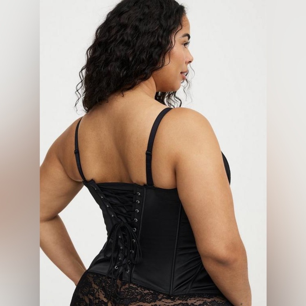 Torrid Satin Corset With Hook Front - Picture 3 of 9